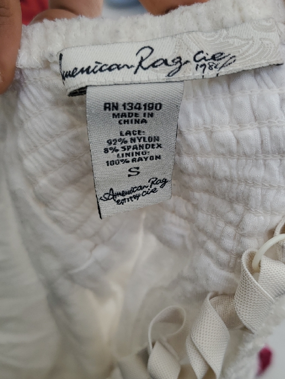 Lace Button-Front Cropped Cami Size S - Picture 3 of 3